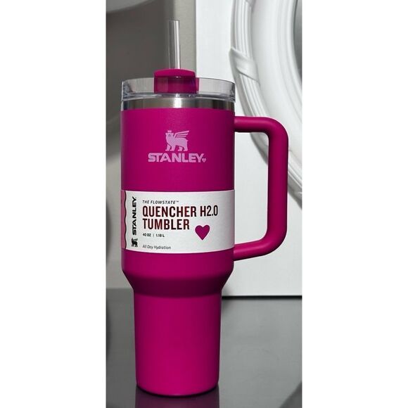 Stanley Quencher H2.0 FlowState Tumbler 40oz, COSMO PINK - Picture 1 of 4